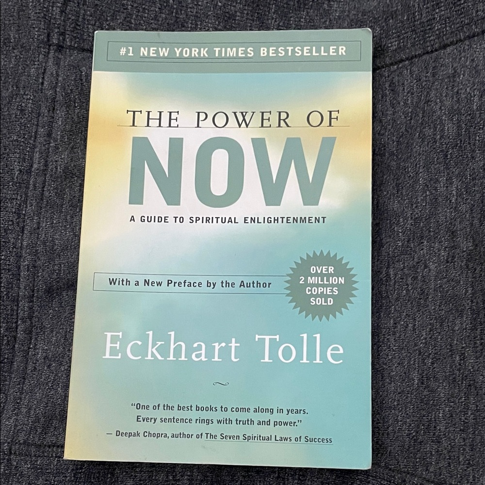 Book - Eckhart Tolle - the power of now